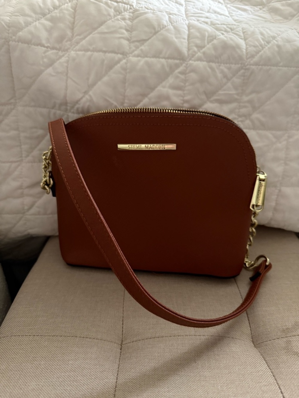 Steve Madden Chestnut Brown Crossbody Bag with Gold Hardware